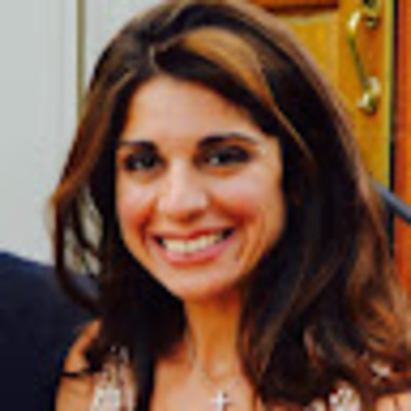 Meet your Posher, Julie - Picture 1 of 1